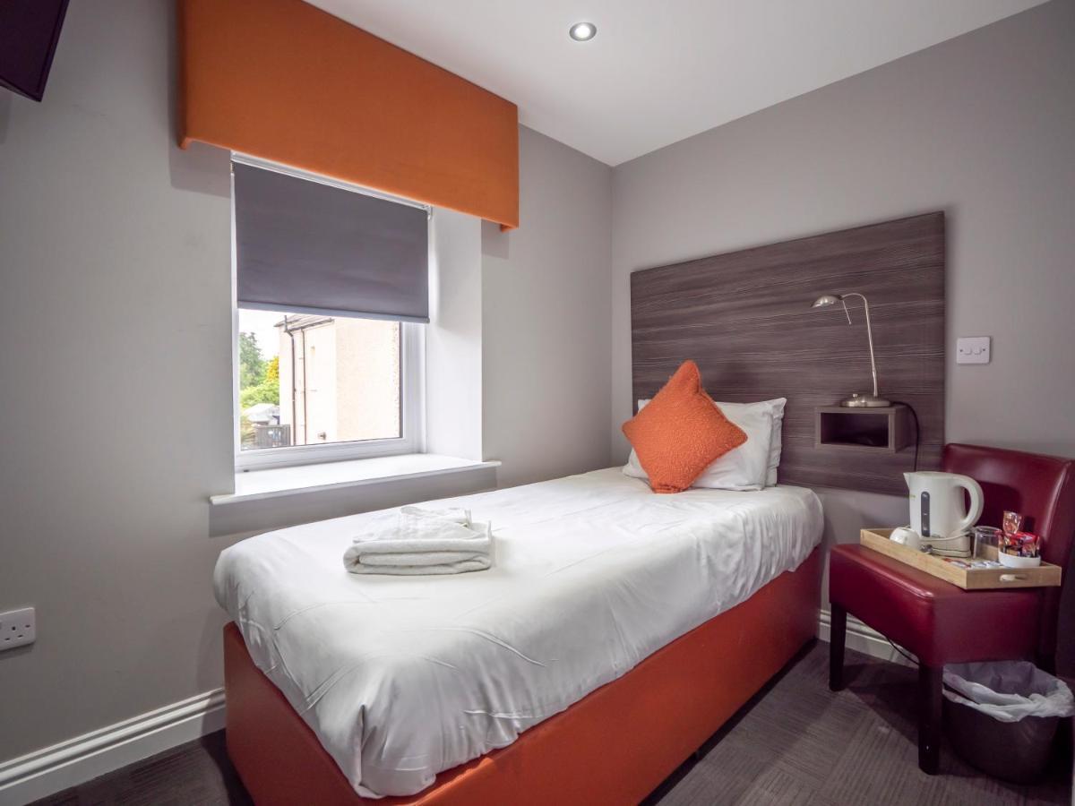Blackbull Hotel Tarbolton Ngoại thất bức ảnh